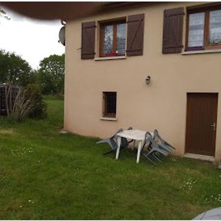 Chez Yannick Apartment Oradour-sur-Glane Exterior photo